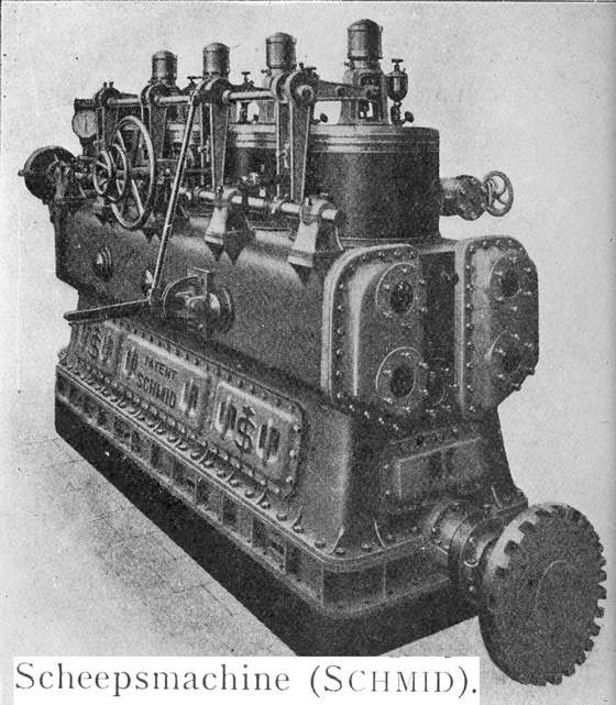 Een vier cilinder enkelwerkende gelijkstroom scheepsmachine.
